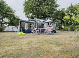 RCN la Ferme du Latois | Comfort camping pitch